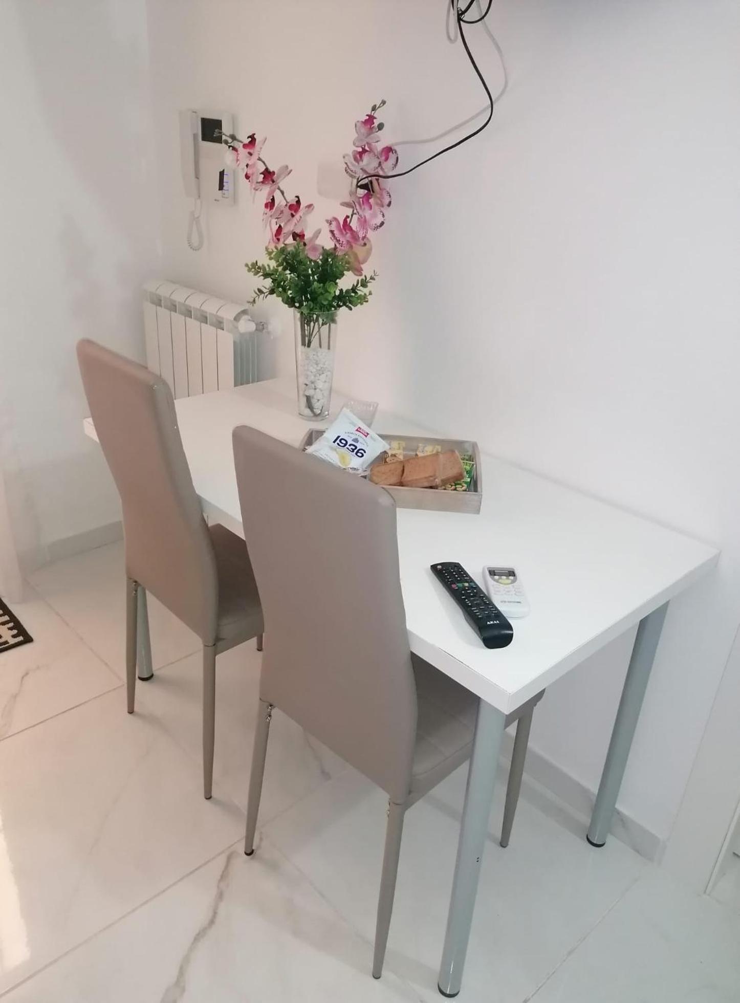 Fiumicino Aeroporto Casa Vacanze Orchidea Eksteriør billede