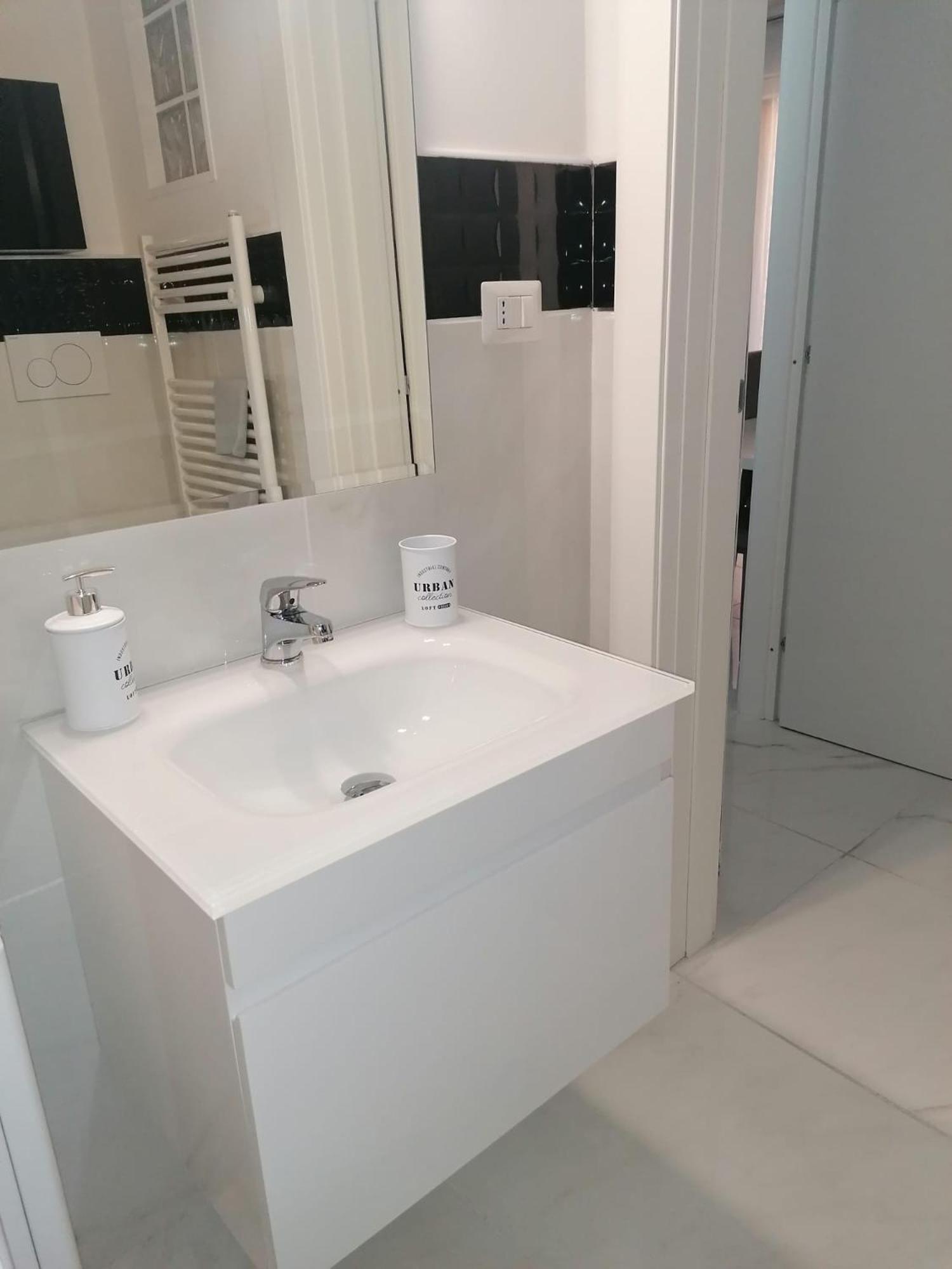 Fiumicino Aeroporto Casa Vacanze Orchidea Eksteriør billede