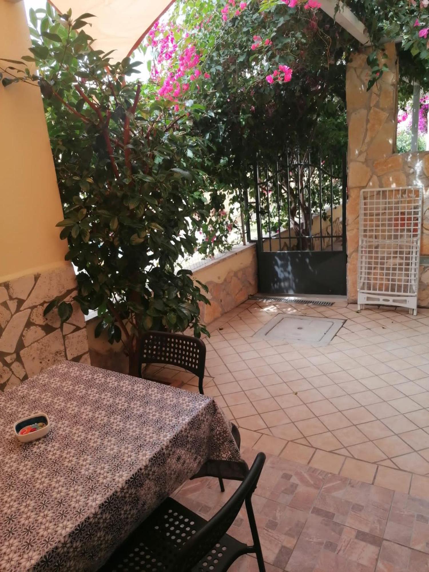 Fiumicino Aeroporto Casa Vacanze Orchidea Eksteriør billede